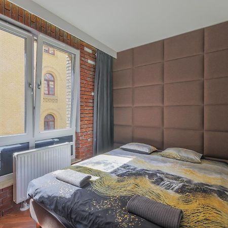 Apartmate- Perfect Apartment Oldtown Гданск Екстериор снимка