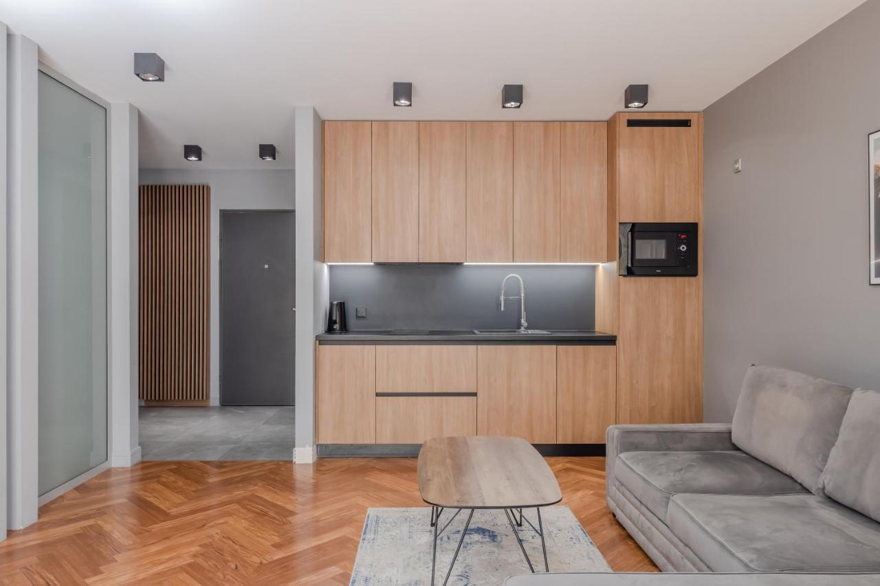 Apartmate- Perfect Apartment Oldtown Гданск Екстериор снимка