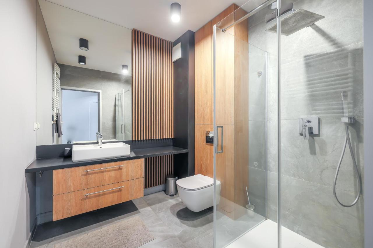 Apartmate- Perfect Apartment Oldtown Гданск Екстериор снимка