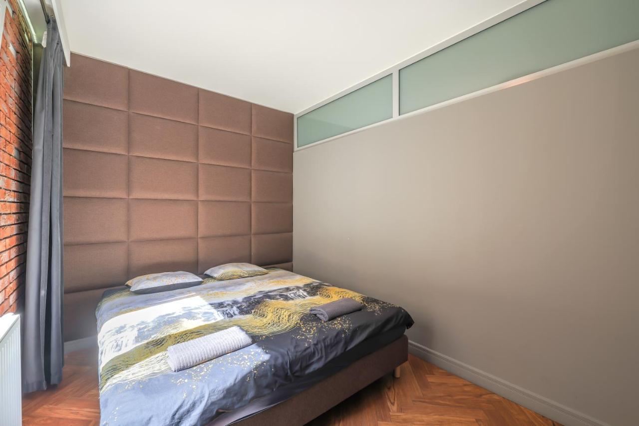 Apartmate- Perfect Apartment Oldtown Гданск Екстериор снимка