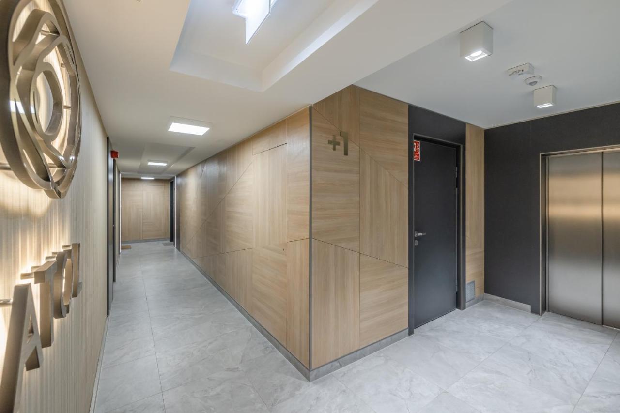 Apartmate- Perfect Apartment Oldtown Гданск Екстериор снимка